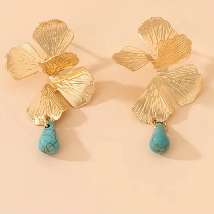 New Gold Leaf Turquoise Drop Earrings 35$